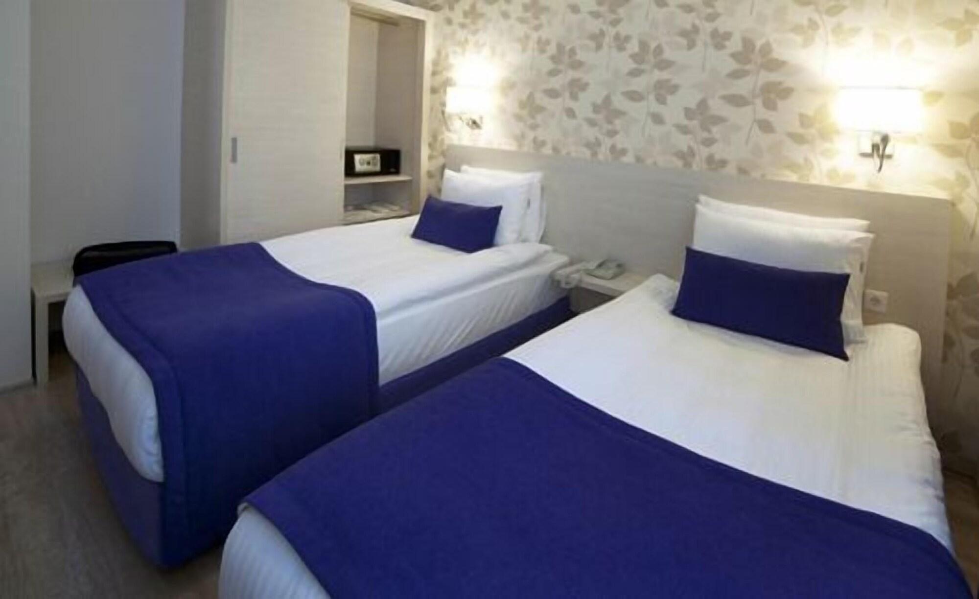 Walk In Hotel Izmir Exterior foto